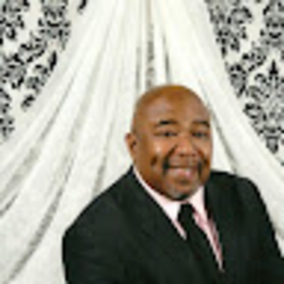 Meet your Posher, David - Picture 1 of 1